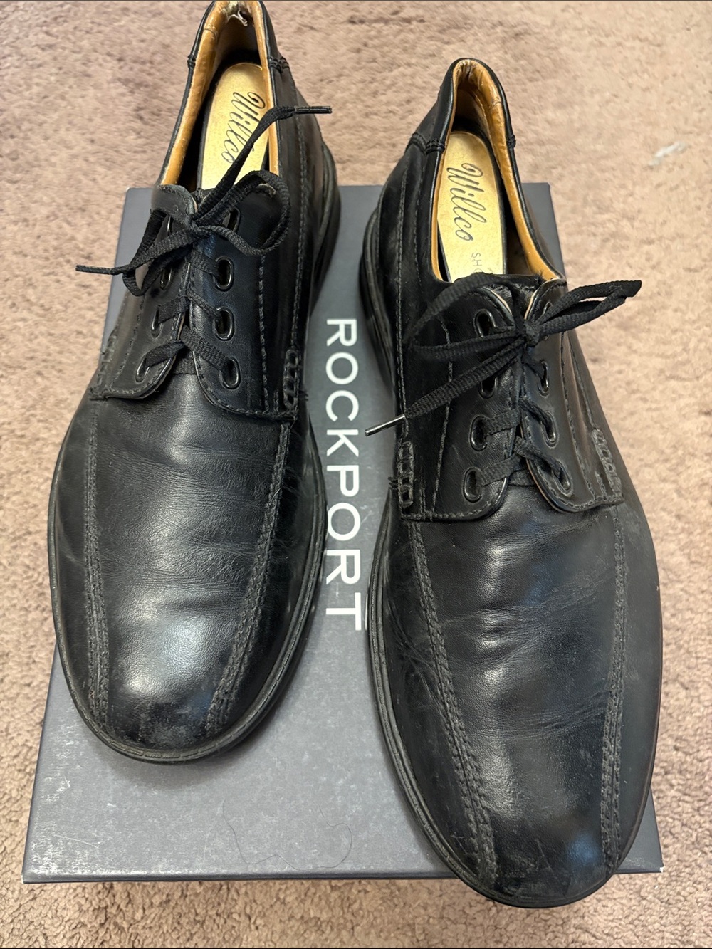 Rockport Black Leather Lace-Up Derby Oxfords
